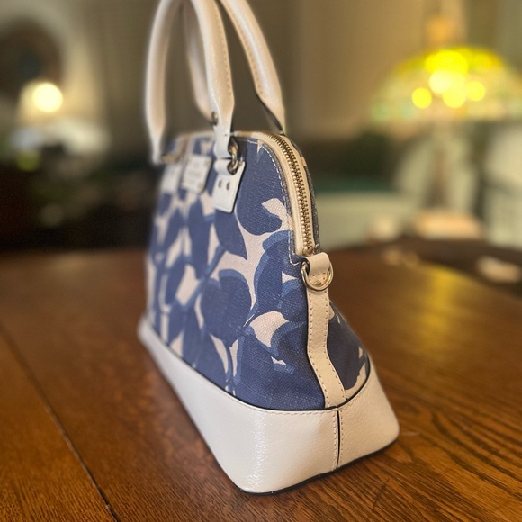 Kate Spade Blue/White Canvas & Leather Floral Hand Bag - Picture 5 of 11